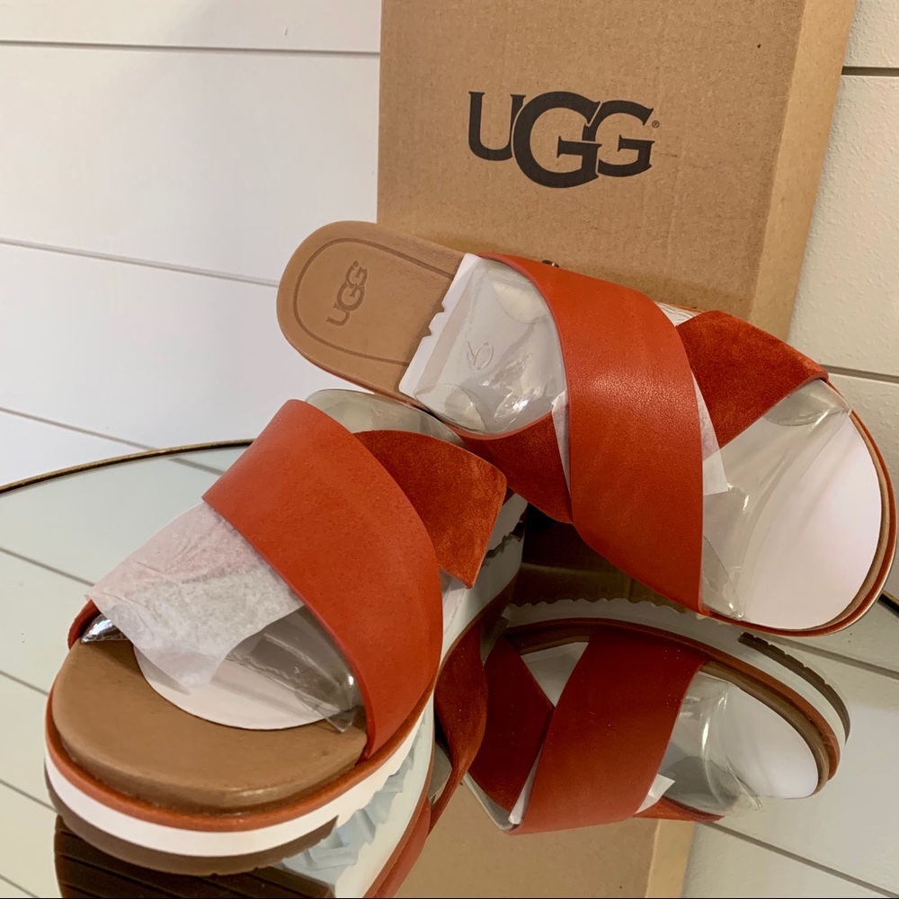 UGG Kari Slip On